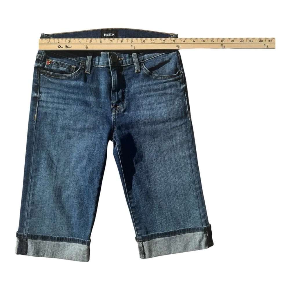 🩳 Hudson Amelia Rolled Cuffed Knee Mid-Rise Indigo Denim Bermuda Shorts Sz 26 - Picture 4 of 15